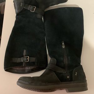 UGG SNOW BOOTS- weather proof- 8.5!